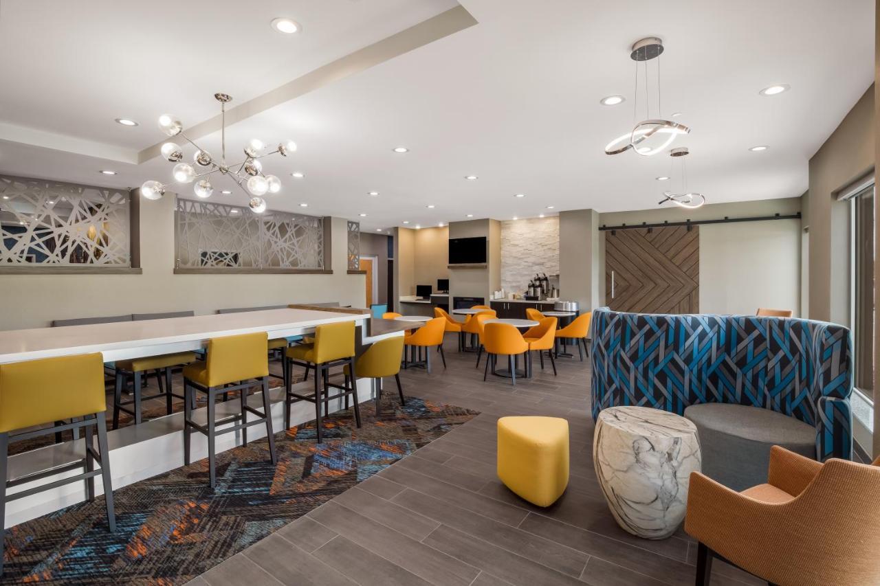 La Quinta Inn & Suites By Wyndham Sulphur Lake Charles ภายนอก รูปภาพ