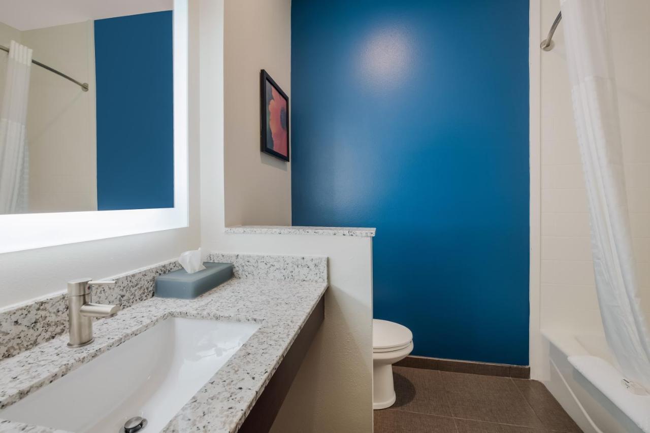La Quinta Inn & Suites By Wyndham Sulphur Lake Charles ภายนอก รูปภาพ